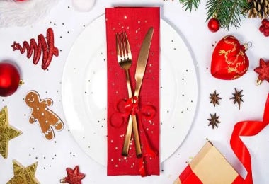 Tendencias para decorar mesas en la cena de navidad fáciles.