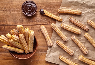  Los snacks dulces como los churros también funcionan para las fiestas