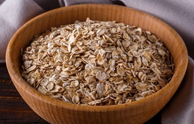 Las recetas con avena pueden ser en su variedad cruda o en hojuelas Las recetas con avena pueden ser en su variedad cruda o en hojuelas