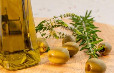 Es importante saber cómo reciclar el aceite de cocina