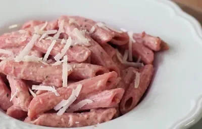 recetas_nestle_venezuela_pasta_pesto_remolacha_CUBITO_DE_POLLO_MAGGI_ALMUERZO_FAMILIAR recetas_nestle_venezuela_pasta_pesto_remolacha_CUBITO_DE_POLLO_MAGGI_ALMUERZO_FAMILIAR