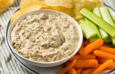 Recetas-NESTLE-MAGGI-Dip-de-tocineta