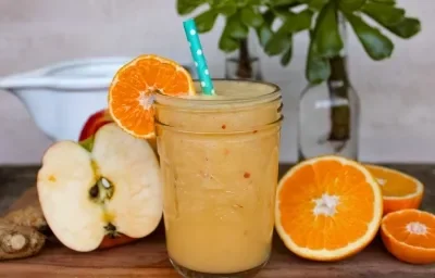 Smoothie de manzana y naranja