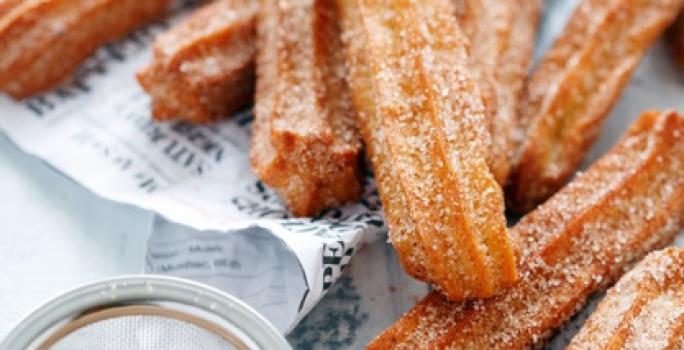 Deliciosa preparación de Churros fáciles | Recetas Nestlé