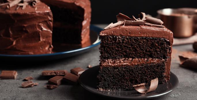 RECETAS_NESTLE_VENEZUELA_TORTA_DE_CHOCOLATE_CON_GLASEADO_SAVOY-min