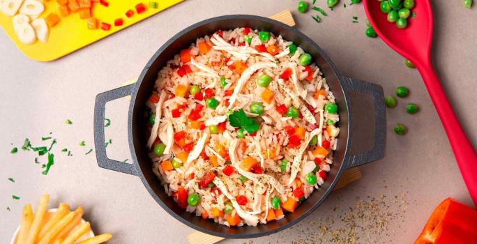arroz_con_pollo_recetas-nestle_venezuela_caldo_de-pollo-maggi_almuerzo