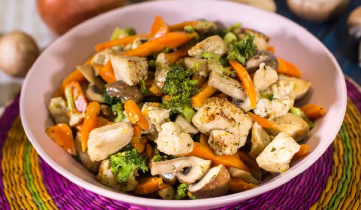 Pollo-al--wok-con-vegetales-MAGGI-Recteas-Nestle-Venezuela